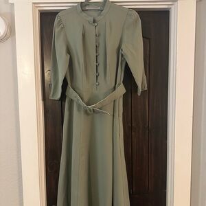 Beautiful, elegant light green dress! In perfect condition, never worn.